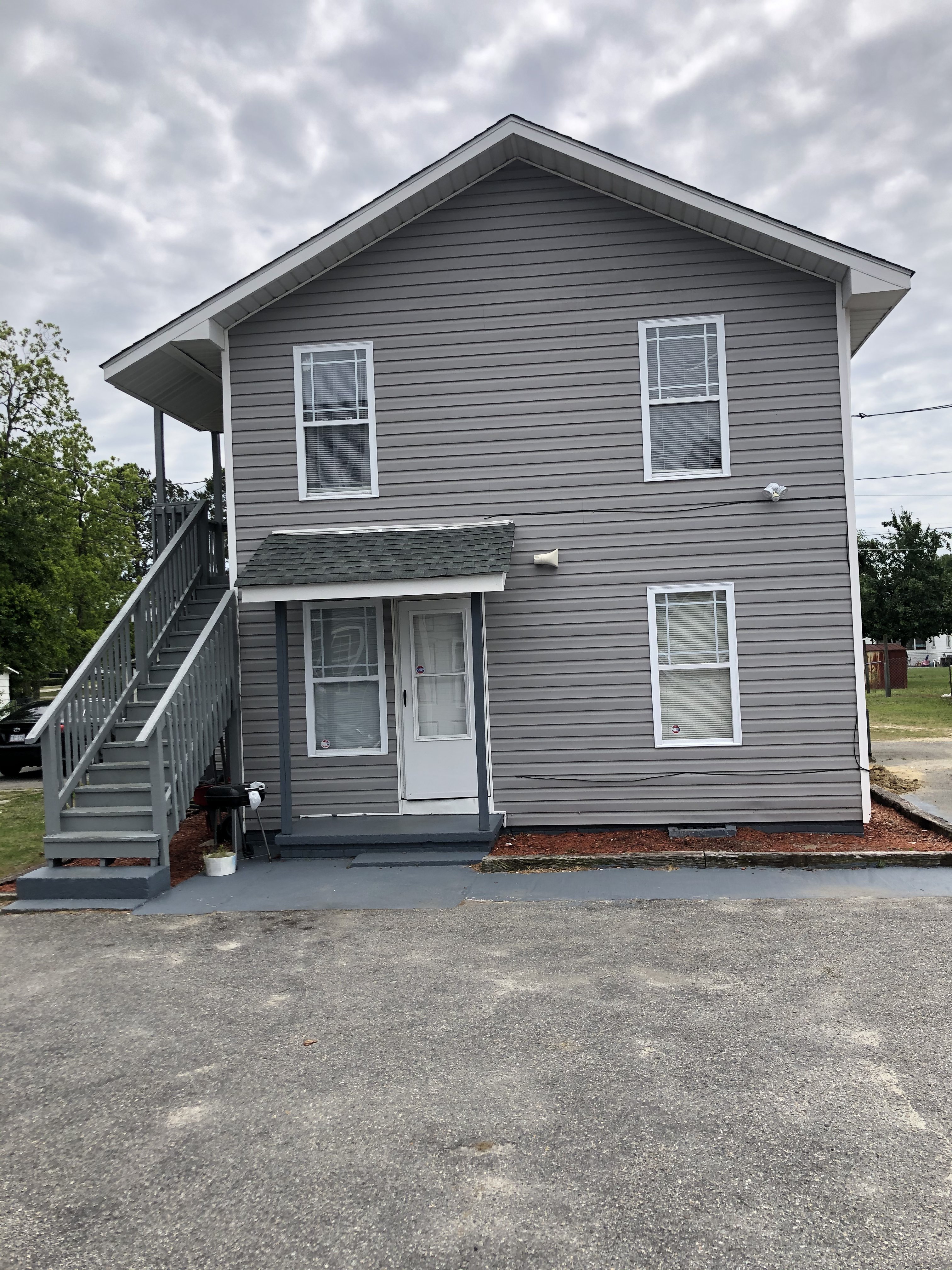 Duplex at 308-A & 308-B E Broad St